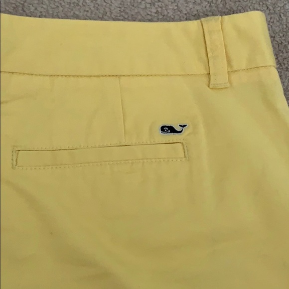 Vineyard Vines shorts - Picture 2 of 5